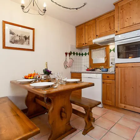 Capucins22 Mont Blanc View 1br W/ Balcony Garage - Happy Lejlighed