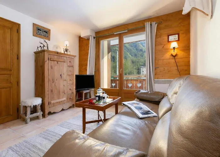 Les Capucins 22 - Happy * Chamonix